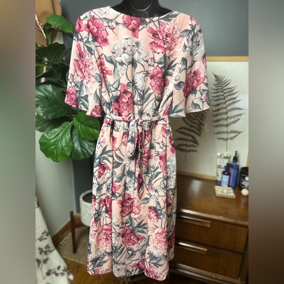 LOFT Floral Peony Wrap Dress M - Picture 3 of 6